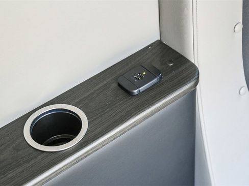 Used 2023 Mercedes-Benz Sprinter 2500 image 26