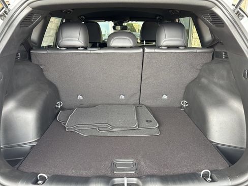 New 2026 Jeep Compass Latitude AWD/4WD image 15