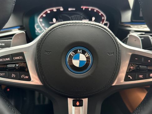 Certified 2023 BMW 530e xDrive w/ M Sport Package image 28