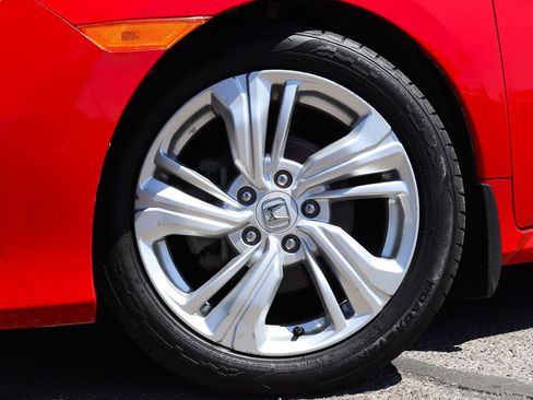 Used 2017 Honda Civic EX image 5