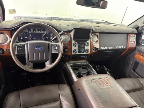 Used 2016 Ford F250 King Ranch w/ FX4 Off-Road Package AWD/4WD image 24