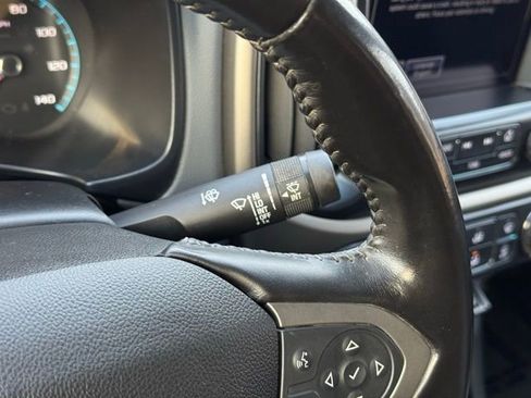 Used 2017 Chevrolet Colorado Z71 image 25