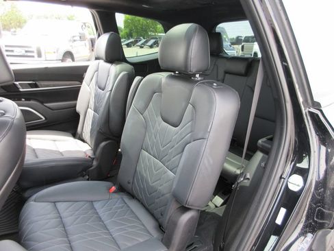 Used 2025 Kia Telluride SX Prestige X-Line AWD/4WD image 19