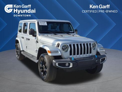 Used 2023 Jeep Wrangler Unlimited Sahara w/ Cold Weather Group AWD/4WD image 1