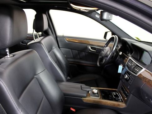 Used 2012 Mercedes-Benz E 350 4MATIC Sedan image 27