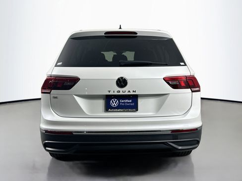 Certified 2023 Volkswagen Tiguan SE image 6