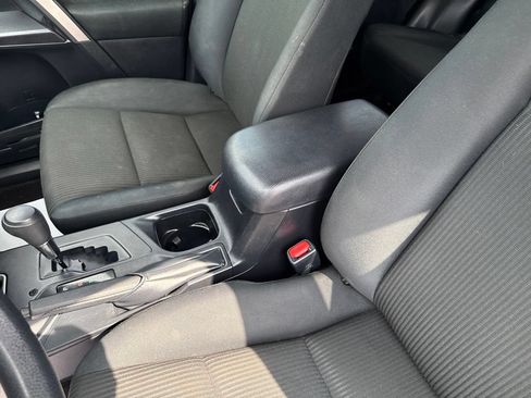 Used 2018 Toyota RAV4 LE w/ All Weather Liner Package AWD/4WD image 25