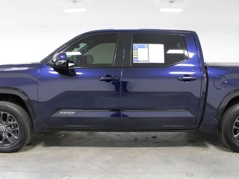 Used 2023 Toyota Tundra Platinum w/ Advanced Package AWD/4WD image 6