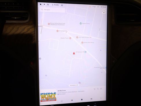 Used 2020 Tesla Model X Long Range image 41