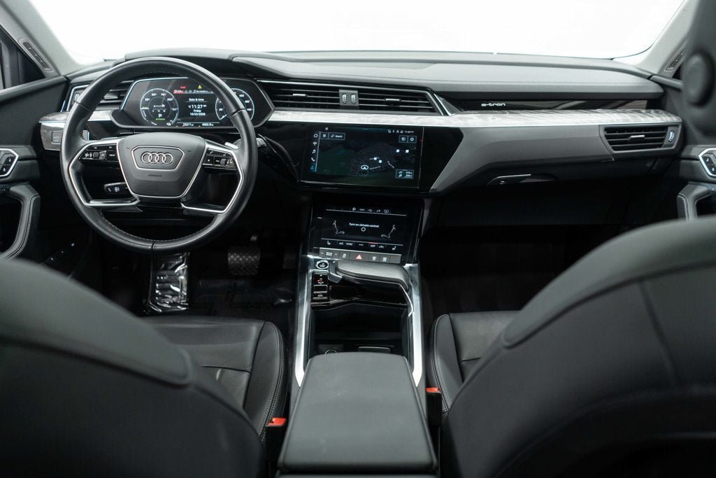 Used 2024 Audi Q8 e-tron Premium AWD/4WD image 10