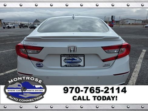 Used 2021 Honda Accord Touring image 6