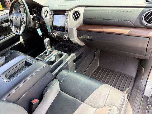 Used 2018 Toyota Tundra Limited AWD/4WD image 27