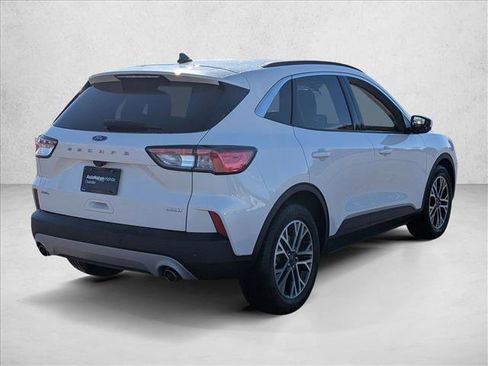 Used 2020 Ford Escape SEL image 5