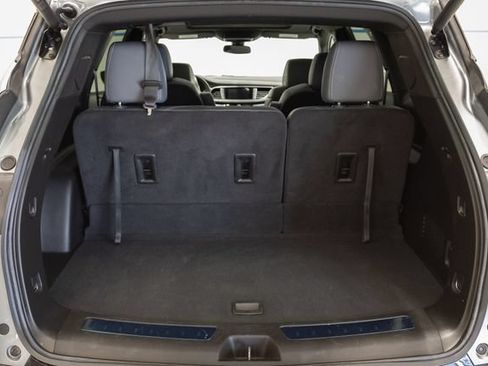 Used 2023 Buick Enclave Essence w/ Experience Buick Package AWD/4WD image 33