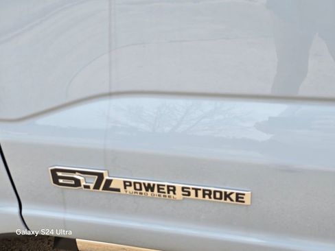 New 2026 Ford F250 Platinum w/ FX4 Off-Road Package AWD/4WD image 11