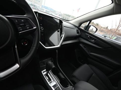 Used 2025 Subaru Ascent Premium image 6