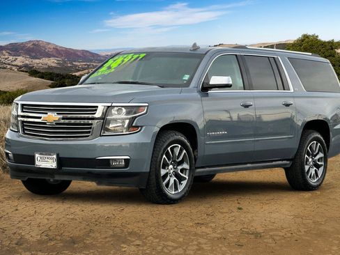 Used 2016 Chevrolet Suburban LTZ image 8