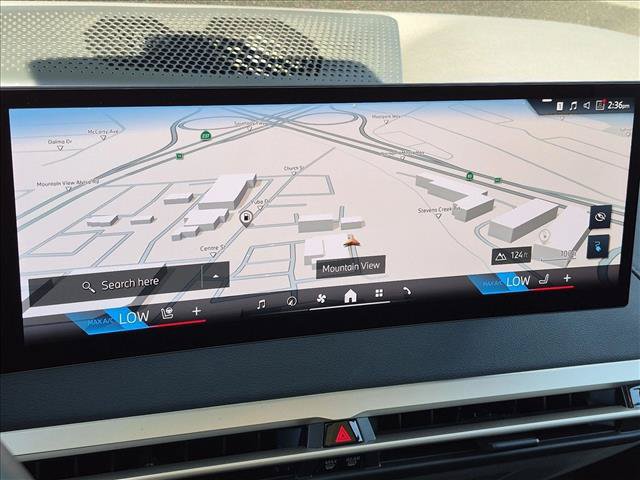 Used 2024 BMW iX xDrive50 w/ Sport Package AWD/4WD image 13
