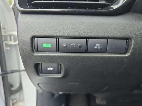 Used 2022 Nissan Sentra SV image 27