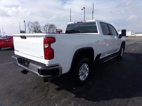 Used 2025 Chevrolet Silverado 2500 LT image 6