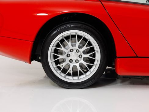 Used 1999 Dodge Viper GTS RWD image 11