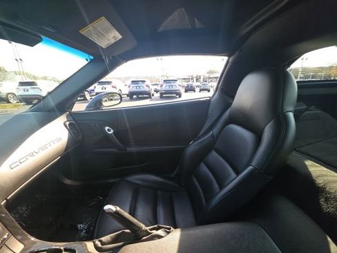 Used 2010 Chevrolet Corvette Coupe w/ 1LT image 22