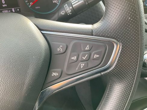 Used 2024 Chevrolet Malibu LT image 27