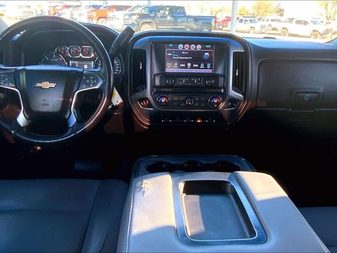 Used 2017 Chevrolet Silverado 2500 LTZ w/ LTZ Plus Package image 16