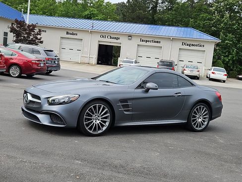 Used 2018 Mercedes-Benz SL 550 image 6