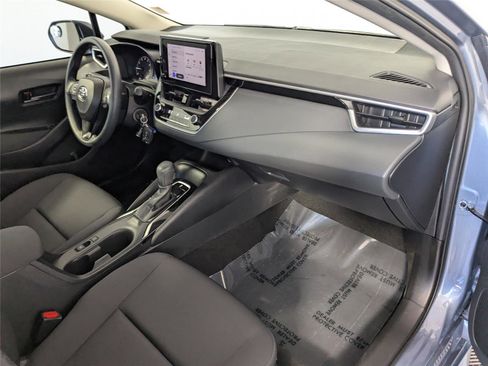 Used 2023 Toyota Corolla LE image 23
