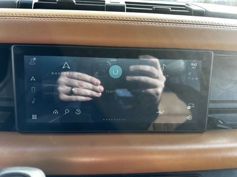 Used 2020 Land Rover Defender 110 X image 25