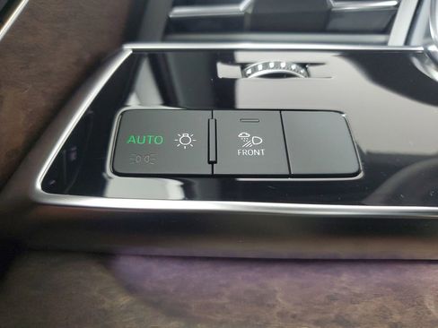 Used 2025 Audi Q7 3.0T Premium w/ Convenience Package image 34