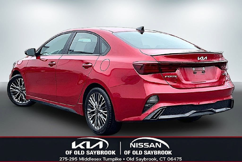 Certified 2024 Kia Forte GT-Line w/ GT-Line Premium Package FWD image 4