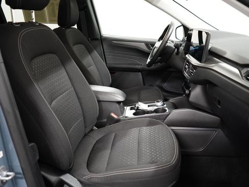 Used 2025 Ford Escape Active w/ Tech Pack #1 AWD/4WD image 32