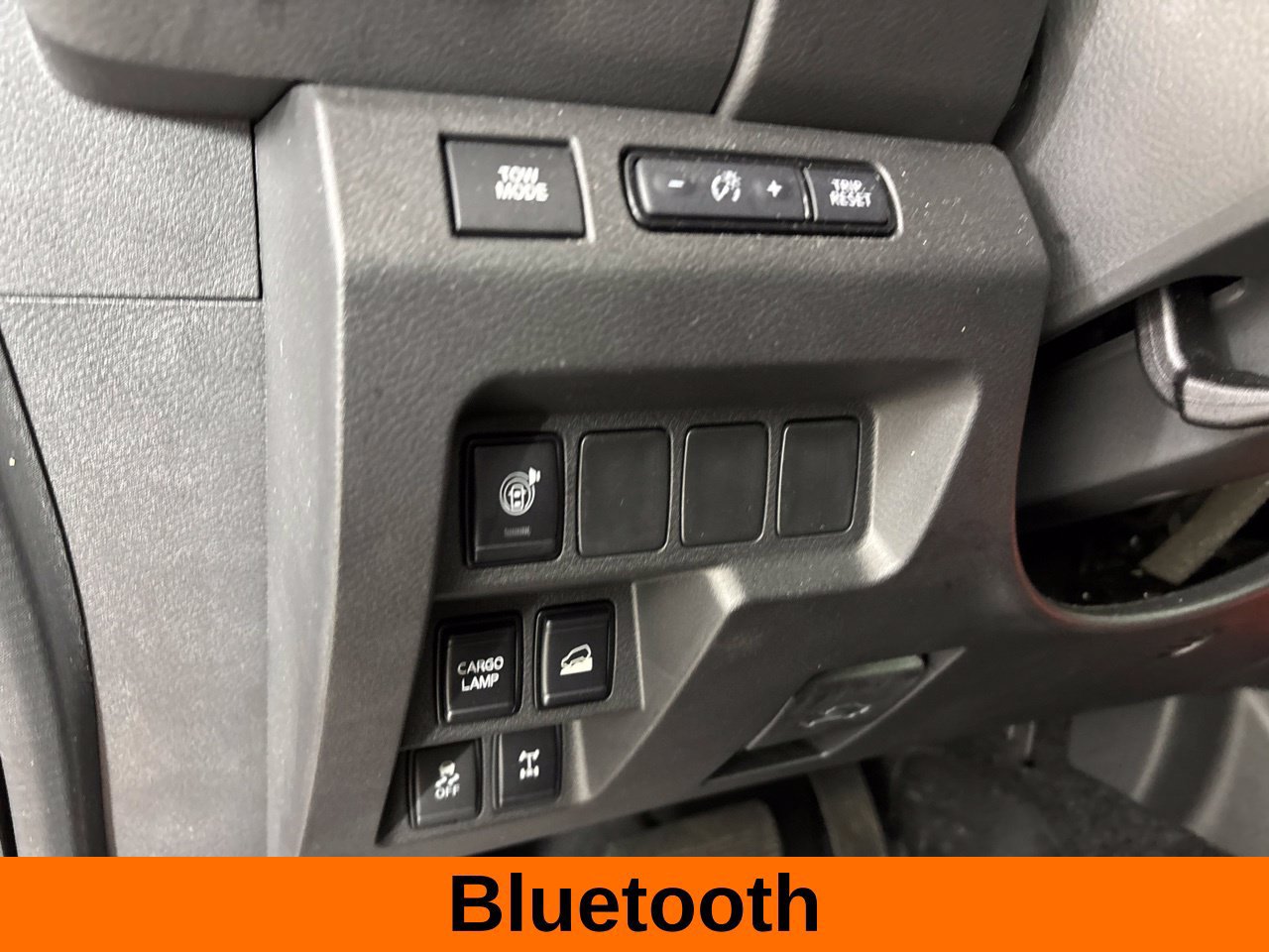 Used 2025 Nissan Frontier PRO-4X w/ Interior Protection Package AWD/4WD image 11