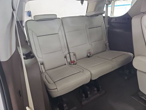 Used 2023 GMC Yukon Denali AWD/4WD image 12