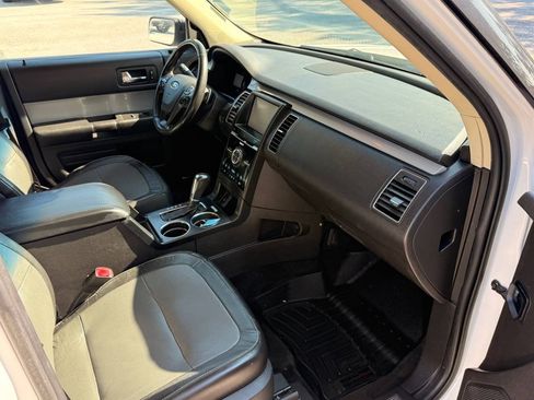 Used 2014 Ford Flex Limited w/ Equipment Group 303A AWD/4WD image 10