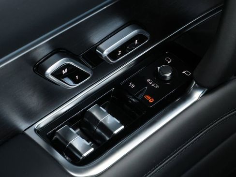 New 2026 Land Rover Range Rover SE AWD/4WD image 20