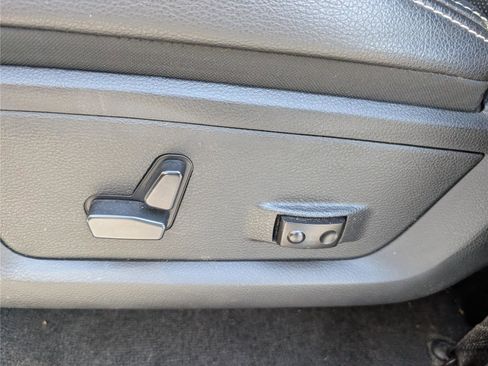 Used 2017 RAM 2500 Lone Star w/ Night Special Edition image 19