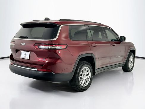 Used 2024 Jeep Grand Cherokee L Laredo RWD image 5