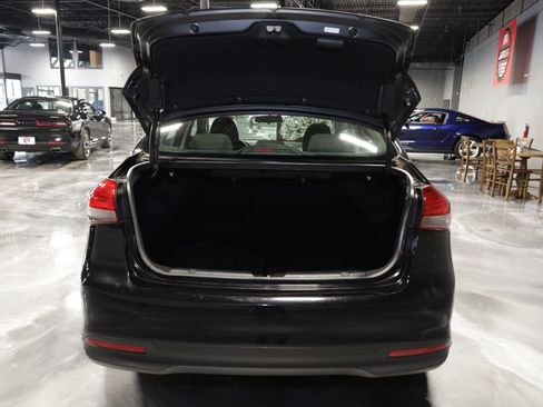 Used 2018 Kia Forte LX w/ LX Rear Camera Package image 25