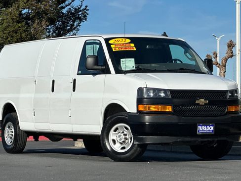 Used 2022 Chevrolet Express 2500 Extended w/ Driver Convenience Package image 2