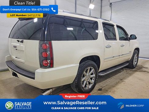 Used 2013 GMC Yukon XL Denali RWD image 4