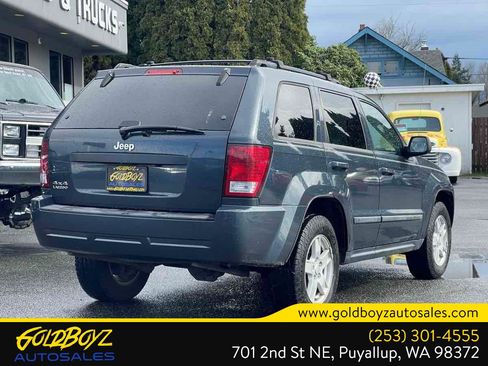 Used 2007 Jeep Grand Cherokee Laredo w/ Sun/Sound Group image 4