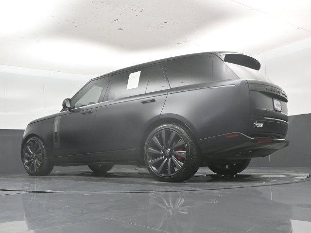 Used 2024 Land Rover Range Rover SV AWD/4WD image 57