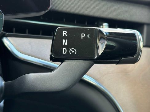 Certified 2025 Volvo EX90 Ultra image 35