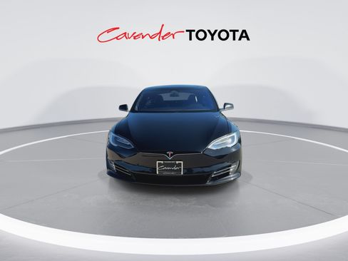 Used 2018 Tesla Model S 75D AWD/4WD image 3
