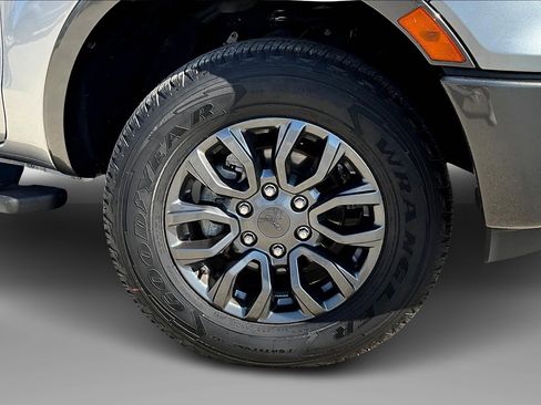 Used 2020 Ford Ranger XLT w/ Equipment Group 301A Mid image 9