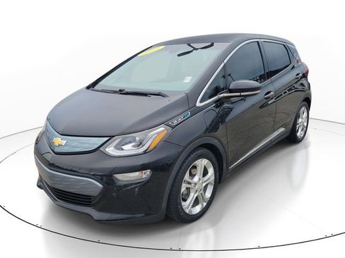 Used 2017 Chevrolet Bolt LT FWD image 3