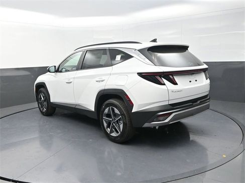New 2026 Hyundai Tucson SEL image 6